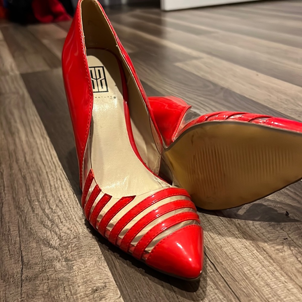 Brand new never worn!
